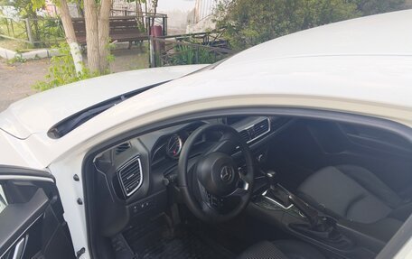 Mazda 3, 2014 год, 1 230 000 рублей, 3 фотография