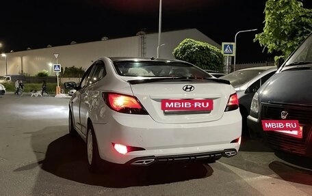 Hyundai Solaris II рестайлинг, 2016 год, 800 000 рублей, 3 фотография