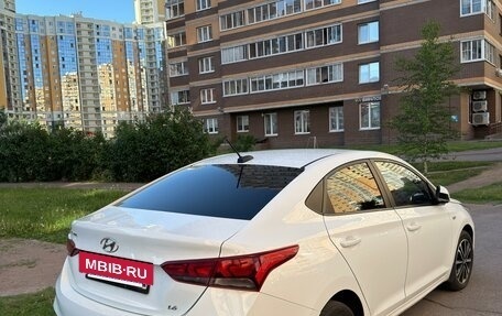 Hyundai Solaris II рестайлинг, 2017 год, 970 000 рублей, 6 фотография