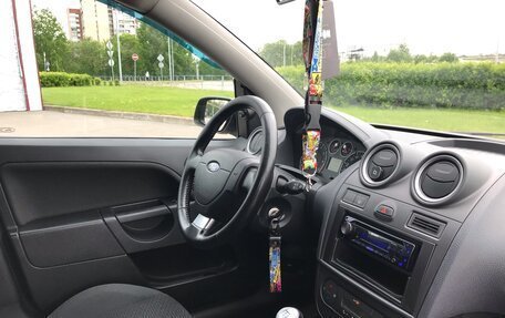 Ford Fiesta, 2007 год, 399 000 рублей, 16 фотография