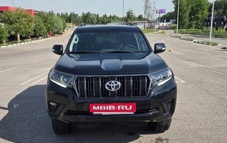 Toyota Land Cruiser Prado 150 рестайлинг 2, 2021 год, 6 590 000 рублей, 14 фотография