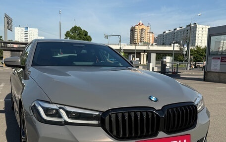 BMW 5 серия, 2021 год, 6 400 000 рублей, 1 фотография