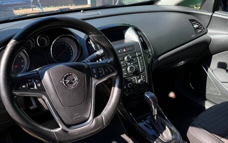 Opel Astra J, 2012 год, 680 000 рублей, 7 фотография