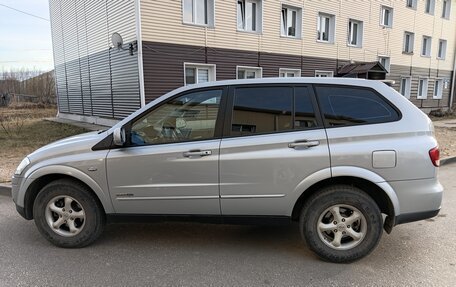 SsangYong Kyron I, 2010 год, 900 000 рублей, 3 фотография
