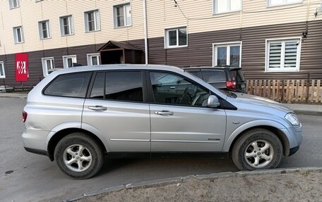 SsangYong Kyron I, 2010 год, 900 000 рублей, 2 фотография