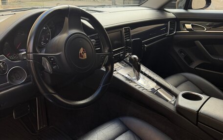 Porsche Panamera II рестайлинг, 2012 год, 2 520 000 рублей, 17 фотография