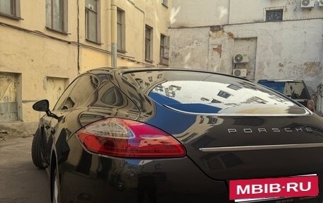 Porsche Panamera II рестайлинг, 2012 год, 2 520 000 рублей, 16 фотография