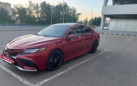 Toyota Camry, 2021 год, 3 490 000 рублей, 5 фотография