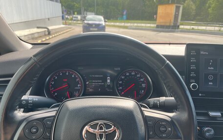 Toyota Camry, 2021 год, 3 490 000 рублей, 13 фотография