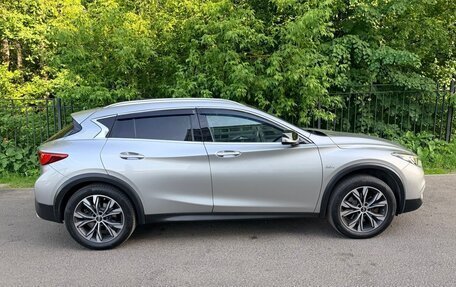 Infiniti QX30, 2017 год, 1 820 000 рублей, 5 фотография