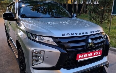 Mitsubishi Montero Sport, 2023 год, 5 850 000 рублей, 10 фотография