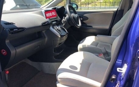 Toyota Wish II, 2016 год, 1 490 000 рублей, 12 фотография