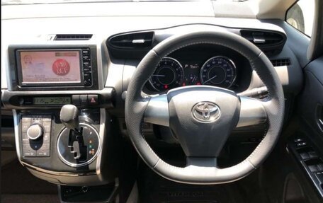 Toyota Wish II, 2016 год, 1 490 000 рублей, 15 фотография