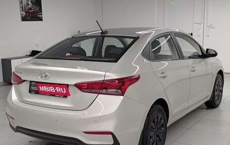 Hyundai Solaris II рестайлинг, 2018 год, 1 089 000 рублей, 6 фотография