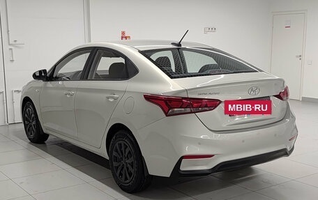 Hyundai Solaris II рестайлинг, 2018 год, 1 089 000 рублей, 8 фотография