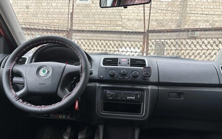 Skoda Fabia II, 2008 год, 380 000 рублей, 9 фотография