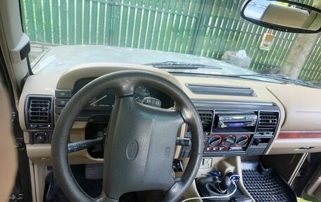 Land Rover Discovery III, 1998 год, 300 000 рублей, 11 фотография