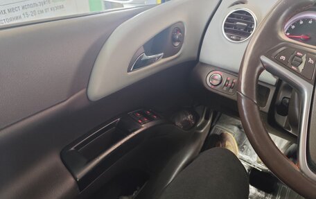 Opel Meriva, 2014 год, 1 050 000 рублей, 29 фотография