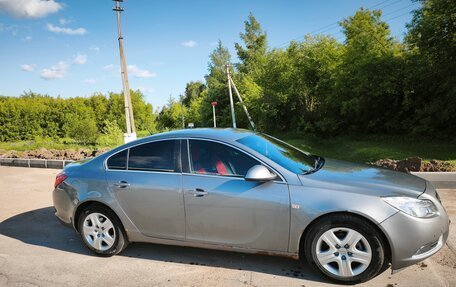 Opel Insignia II рестайлинг, 2008 год, 550 000 рублей, 3 фотография