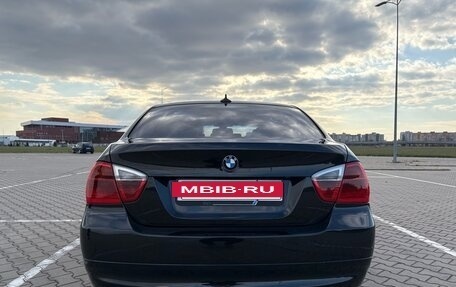 BMW 3 серия, 2005 год, 950 000 рублей, 12 фотография