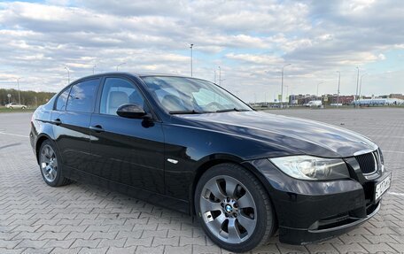 BMW 3 серия, 2005 год, 950 000 рублей, 18 фотография