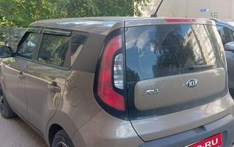 KIA Soul II рестайлинг, 2016 год, 1 340 000 рублей, 3 фотография