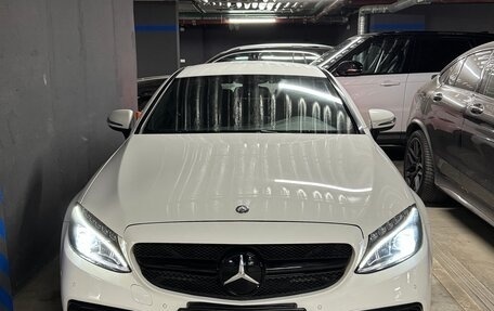 Mercedes-Benz C-Класс, 2016 год, 2 490 000 рублей, 1 фотография
