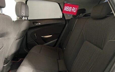 Opel Astra J, 2011 год, 595 000 рублей, 6 фотография