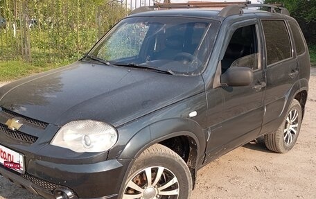 Chevrolet Niva I рестайлинг, 2011 год, 350 000 рублей, 2 фотография