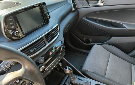 Hyundai Tucson III, 2018 год, 2 300 000 рублей, 23 фотография