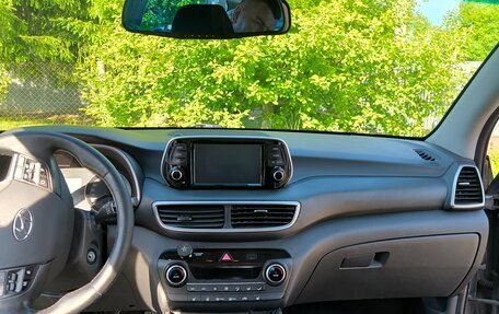 Hyundai Tucson III, 2018 год, 2 300 000 рублей, 20 фотография