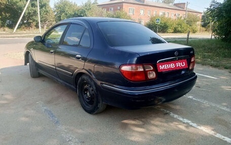 Nissan Bluebird Sylphy II, 2001 год, 250 000 рублей, 3 фотография