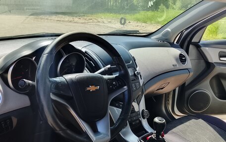 Chevrolet Cruze II, 2013 год, 650 000 рублей, 5 фотография