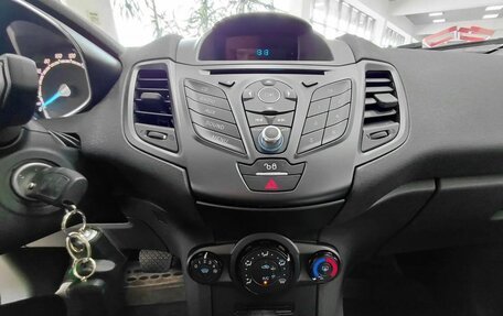 Ford Fiesta, 2016 год, 845 000 рублей, 9 фотография