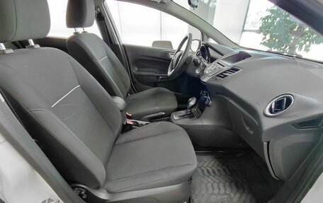 Ford Fiesta, 2016 год, 845 000 рублей, 11 фотография