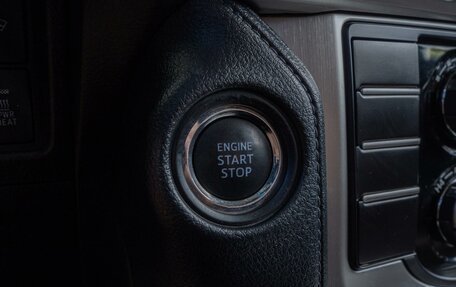 Toyota Land Cruiser Prado 150 рестайлинг 2, 2016 год, 4 260 000 рублей, 16 фотография
