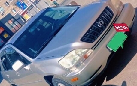 Lexus RX IV рестайлинг, 2001 год, 690 000 рублей, 1 фотография