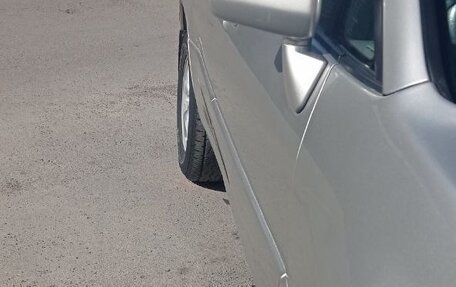 Lexus RX IV рестайлинг, 2001 год, 690 000 рублей, 8 фотография