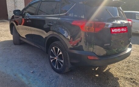 Toyota RAV4, 2014 год, 2 850 000 рублей, 4 фотография