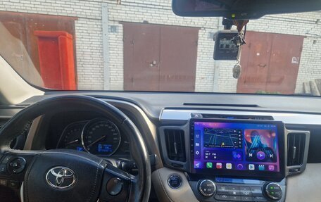 Toyota RAV4, 2014 год, 2 850 000 рублей, 7 фотография