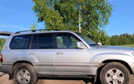 Toyota Land Cruiser 100 рестайлинг 2, 2007 год, 2 450 000 рублей, 2 фотография