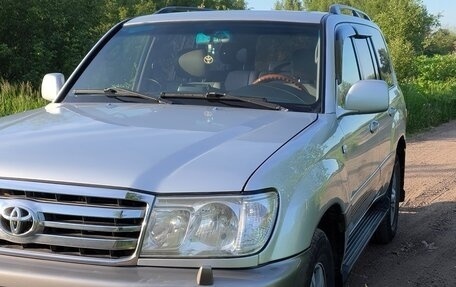 Toyota Land Cruiser 100 рестайлинг 2, 2007 год, 2 450 000 рублей, 7 фотография