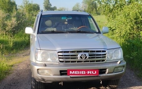 Toyota Land Cruiser 100 рестайлинг 2, 2007 год, 2 450 000 рублей, 10 фотография