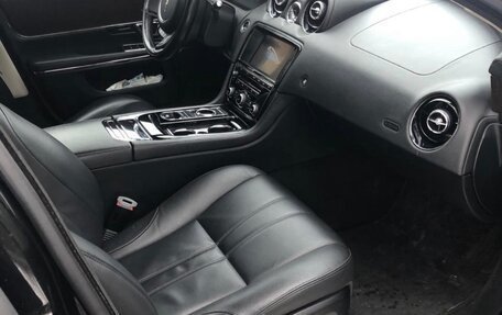 Jaguar XJ IV (X351), 2014 год, 2 700 000 рублей, 6 фотография