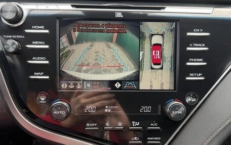 Toyota Camry, 2019 год, 3 050 000 рублей, 6 фотография