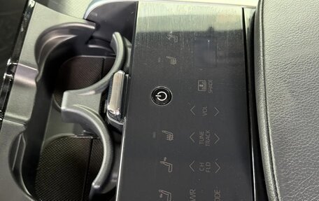 Toyota Camry, 2019 год, 3 050 000 рублей, 13 фотография