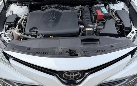 Toyota Camry, 2019 год, 3 050 000 рублей, 22 фотография