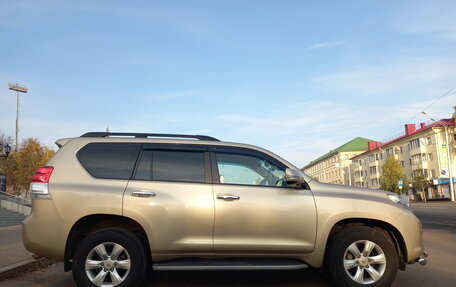 Toyota Land Cruiser Prado 150 рестайлинг 2, 2011 год, 2 490 000 рублей, 4 фотография
