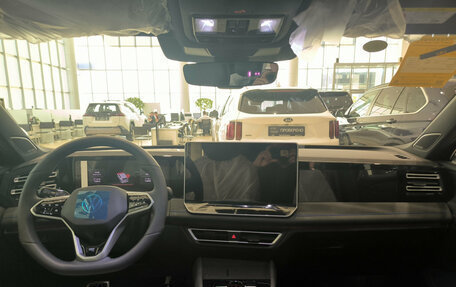 Volkswagen Tiguan, 2026 год, 4 700 000 рублей, 17 фотография