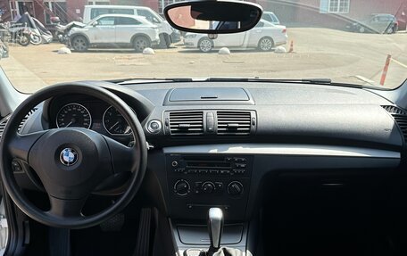 BMW 1 серия, 2011 год, 950 000 рублей, 8 фотография